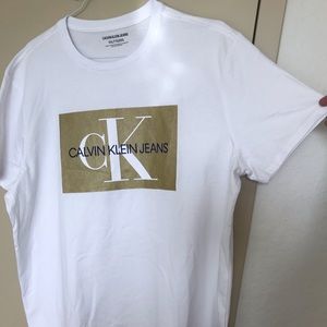 Calvin Klein Jeans Gold Graphic Tee